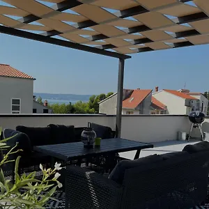 Gemini , Kaštela Chorwacja